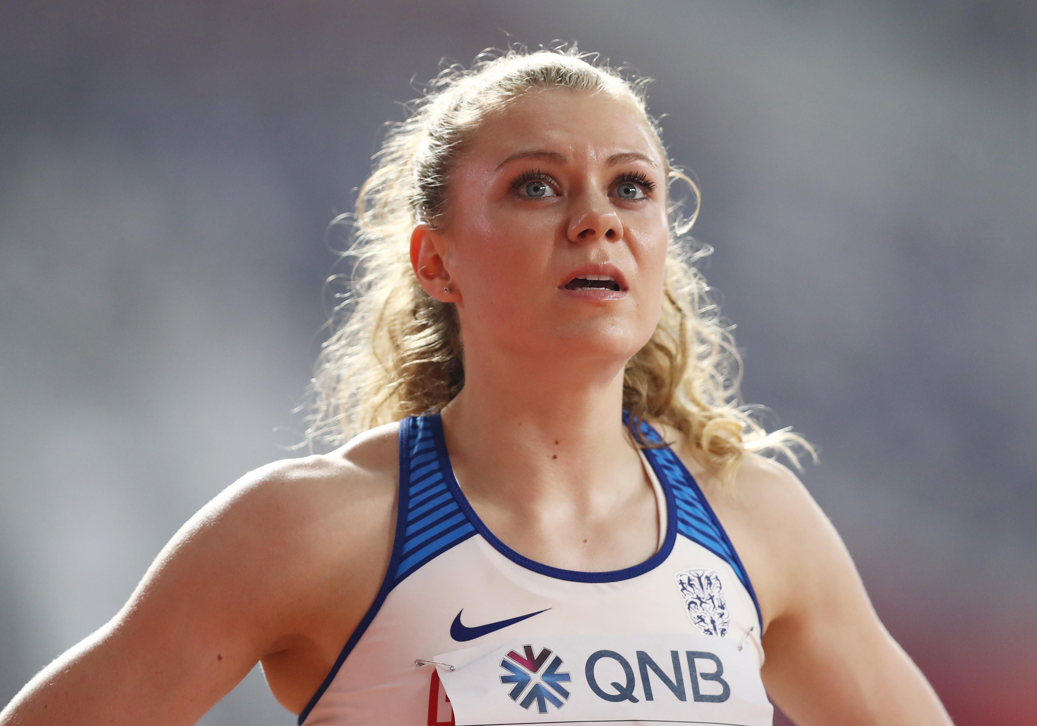 Beth Dobbin reaches 200m semi-finals at World Athletics Championships