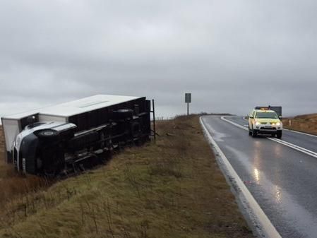 Storm Henry Warning to motorists on Woodhead Pass